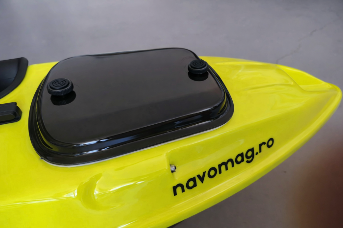 Șuruburi Capace Navomodel cu Bucșă Autofiletantă – Set 2 Bucăți [4]