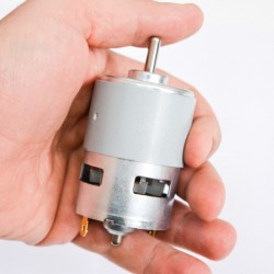 Motor Navomodel Plantat 755-40 – Motorizare Brushed Economică și Fiabilă [4]