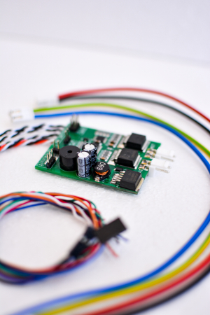 Electronica completa navomodel/barcuta/vaporas plantat  V3 - placa full ubec, regulator, switch lumini blink 2 [1]