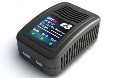 Încărcător Universal SkyRC E3 pentru Acumulatori LiPO 2-3S – Compact și Sigur [1]