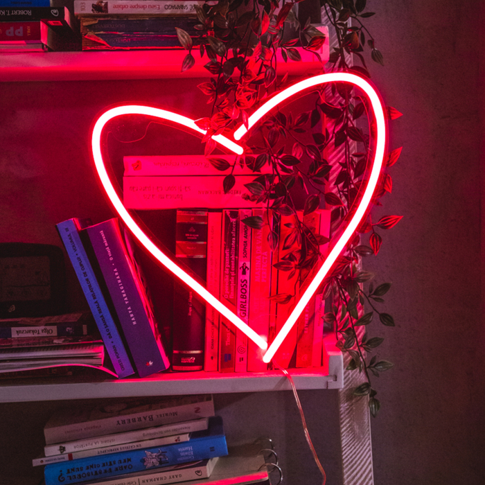 Semn led neon rosu model Inima 37cm x 37cm [2]