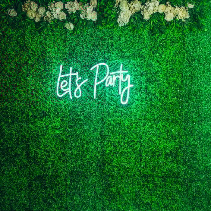 semn din led neon Let's Party [3]
