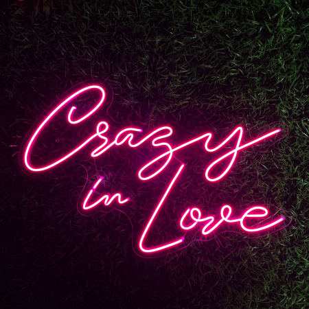 Semn led neon model Crazy in Love [2]