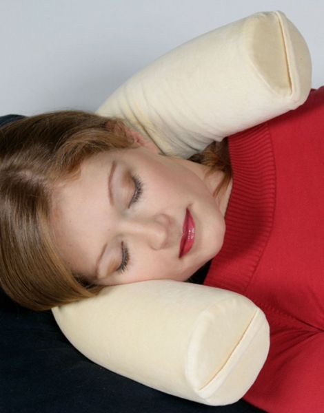 Perna flexibila ideala pentru calatorii, vacanta sau pentru acasa, se modeleaza in orice pozitie [3]