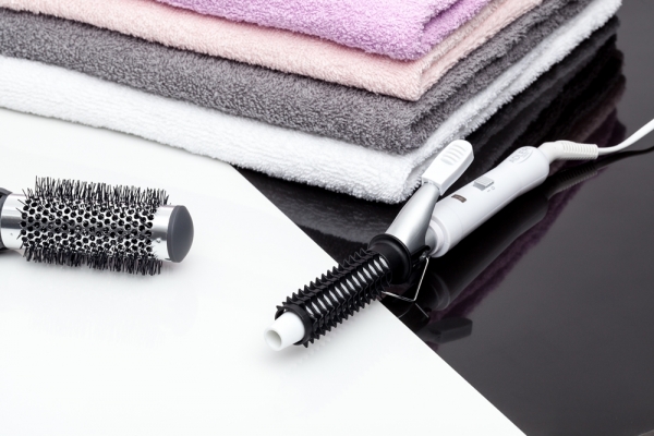 Set Uscator de par cu maner pliabiI si ondulator cu tambur 19mm , alb [4]