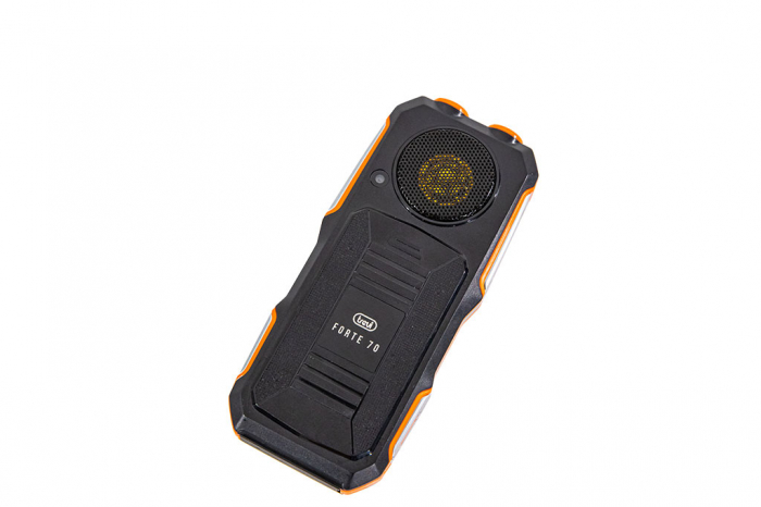 TELEFON MOBIL  TREVI FORTE 70 PENTRU VARSTNICI CU CARCASA REZISTENTA LA SOCURI BLUETOOTH, CAMERA FOTO, LANTERNA LED 300 CONTACTE 8 NUMERE MEMORATE DIRECT PE TASTELE 1 - 8 [2]