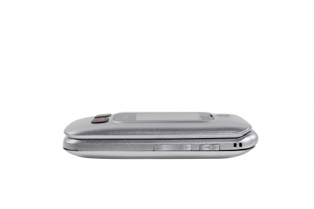 Telefon seniori Trevi Italia pliabil dubludisplay, butoane mari camera foto, radio FM, difuzor, lanterna, agenda 250,  5 numere cu functie SOS, bluetooth ,iesire casti, reportofon, alarma, silver [3]