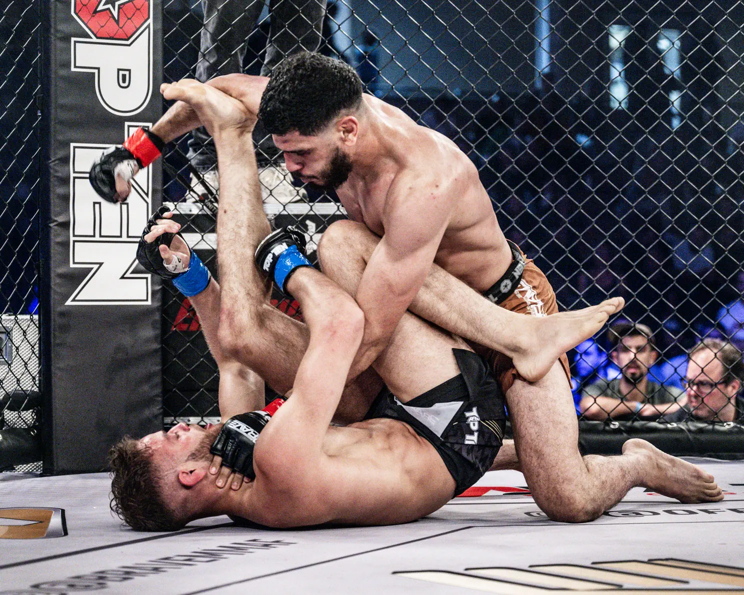 Casca de protectie TOP TEN Avantgarde – aprobată WAKO si ITF – echipament kickboxing taekwon-do [6]