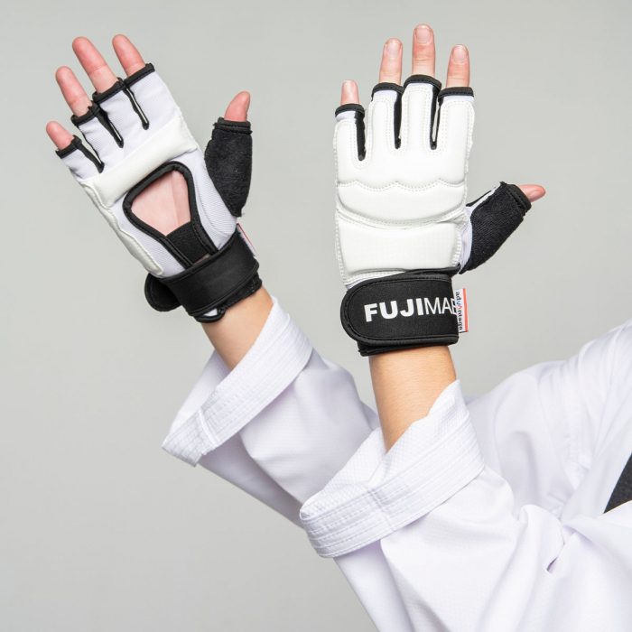 Manusi Taekwondo Advantage [3]