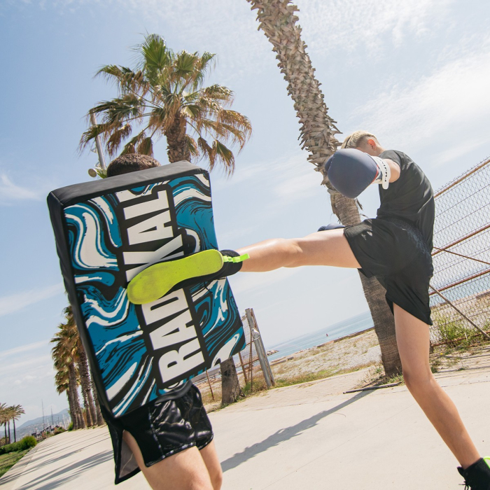 Scut antrenament curbat Radikal 3.0 [3]