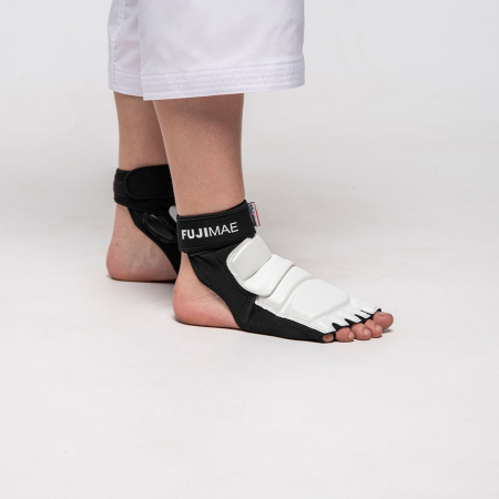 Протектори за крака Advantage Taekwondo. L [2]