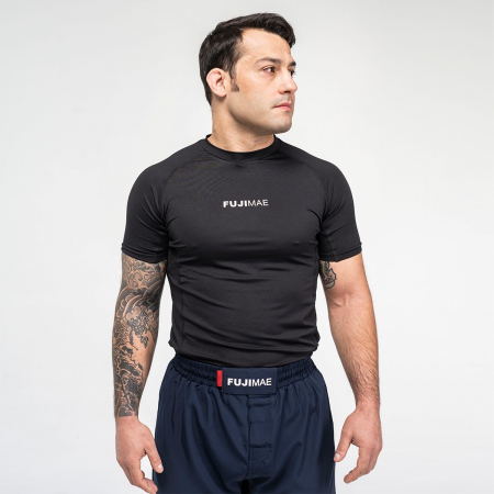 Maiouri sport barbati - Tricou Rashguard SS Training, marimea M