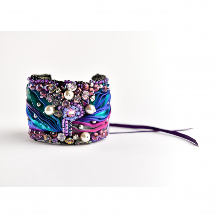 Violet silk bracelet and earrings set [2]