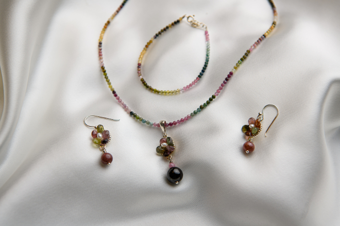 Set colier bratara si cercei pietre semipretioase turmalina multicolora microfatetata [2]