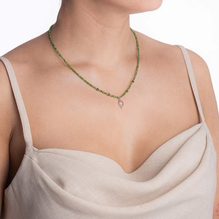 Colier argint pietre semipretioase microfatetate cromdiopsid  2 mm  si accesoriu din cuart roz lungime 42 cm [4]