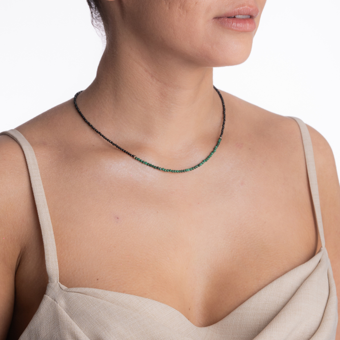 Colier argint pietre semipretioase microfatetate spinel si malachit 2 mm cu elemente  decorative din argint lungime 42 cm [4]