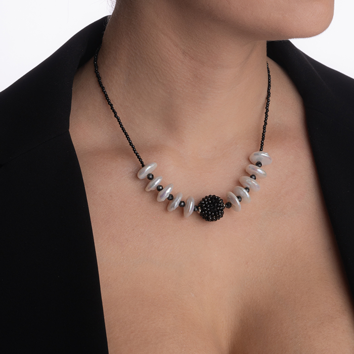 Colier argint pietre semipretioase spinel microfatetat 10 discuri perle cultura 14 mm bila spinel 16 mm [5]