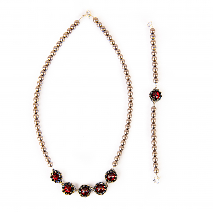 Siam Red crystals and latte pearls crystals bracelet [3]