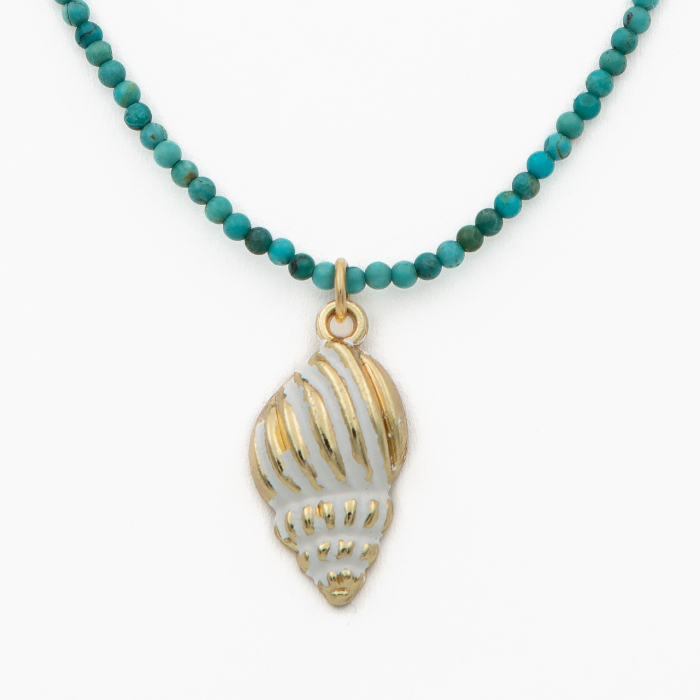 Colier pietre semipretioase turcoaz 2 mm cu pandantiv auriu emailat sub forma de melc lungime 41 cm [2]