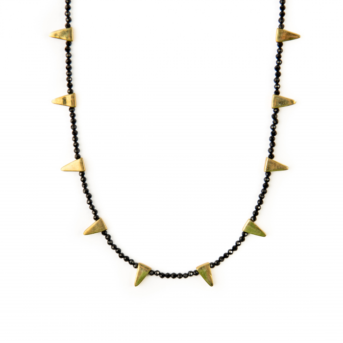 Colier spinel negru cu elemente decorative triunghiulare [2]