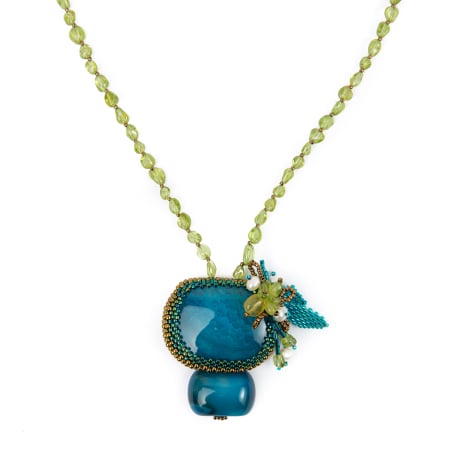 Peridot, green agate and cultured pearls necklace [1]
