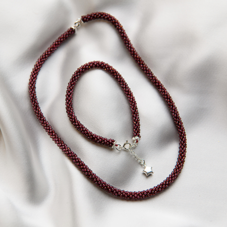 Bracelets - Micro faceted Garnet semi-precious stones bracelet