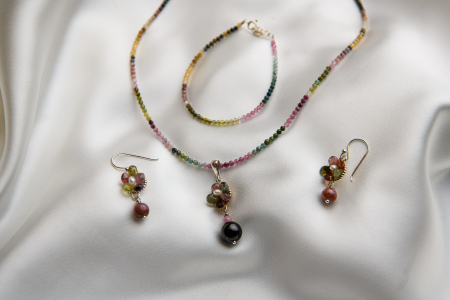 Set colier bratara si cercei pietre semipretioase turmalina multicolora microfatetata [1]