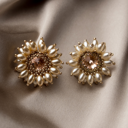 Earrings - Earlobe flower earrings