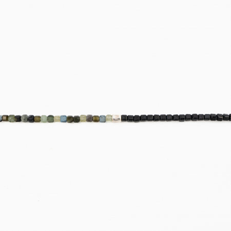 Colier argint pietre semipretioase iolit cubulete de si spinel negru de 3 mm lungime 42 cm [1]