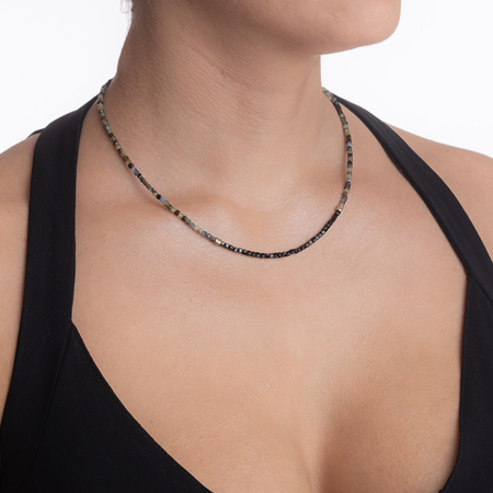 Colier argint pietre semipretioase iolit cubulete de si spinel negru de 3 mm lungime 42 cm [3]