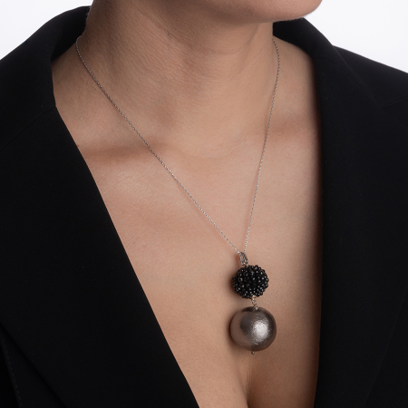 Silver pendant necklace with 16 mm black spinel bead and 25 mm bronze-tone Japan-style pearl bead [2]