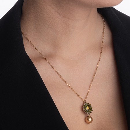 Silver pendant necklace with 16 mm black spinel bead and 25 mm bronze-tone Japan-style pearl bead [3]