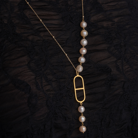 Necklace with 9 mm cultured pearls and gold-plated metal elements - length 66 cm [3]