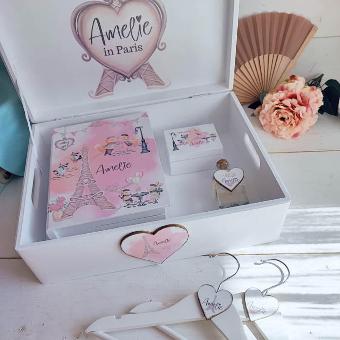 Amelie in Paris - Cutie personalizata trusou botez [5]