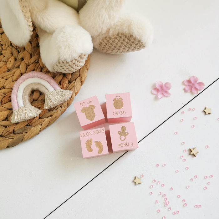 Decoratiuni din lemn - set 4 cuburi cu detaliile de la nastere [9]