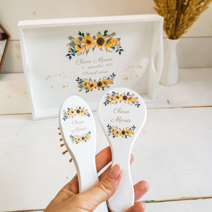 Set 1 an personalizat Floarea Soarelui - tava mot, cutiuta mot, perie si oglinda [5]