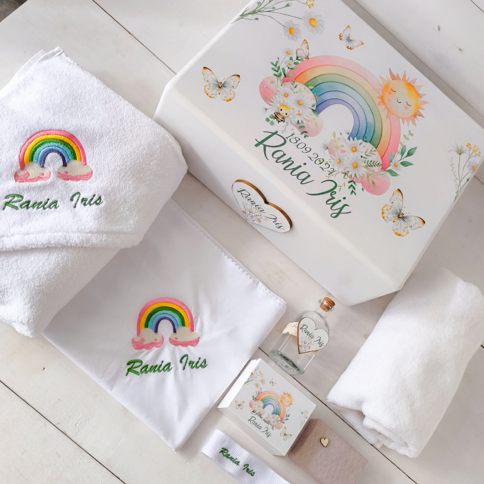 Trusou botez Curcubeu | Personalizat in cutie lemn [4]