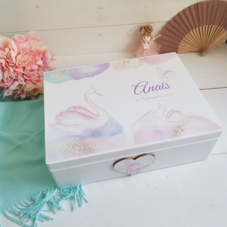 Cutie trusou botez / amintiri - My Swan - Cutie personalizata amintiri sau trusou botez