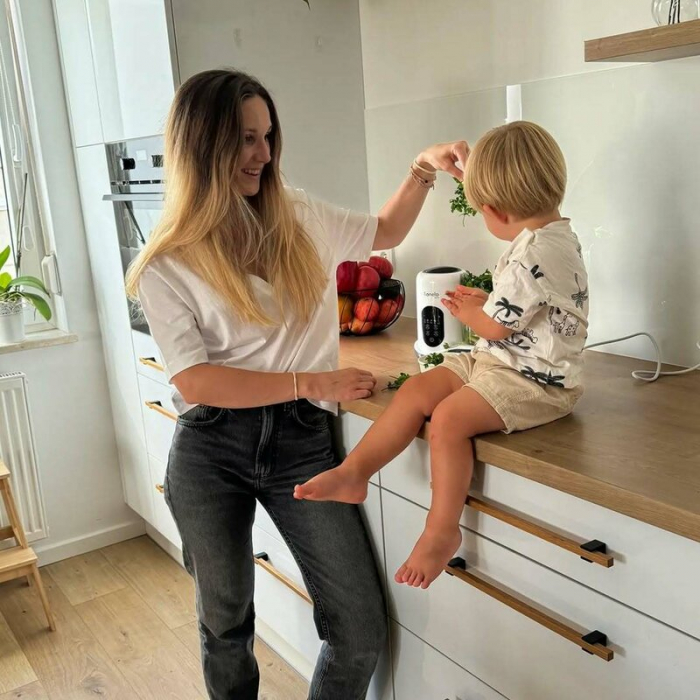 Aparat de gatit, Lionelo, BabyMenu, 5 in 1, Cu functii de gatire la abur, dezghetare, amestecare, incalzire si sterilizare, Cu recipient din tritan, Include meniu cu retete, Personalizare setari, Alb [29]