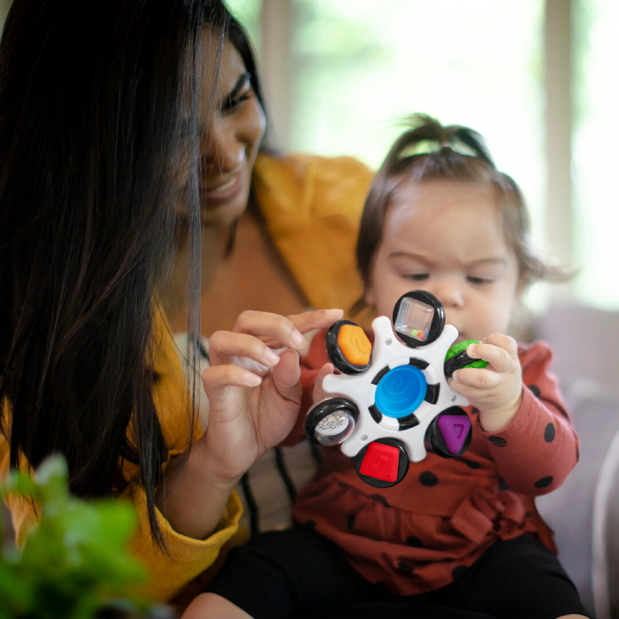 Baby Einstein  - Jucarie senzoriala Curiosity Clutch Twist & Pop Rattle Teether [4]