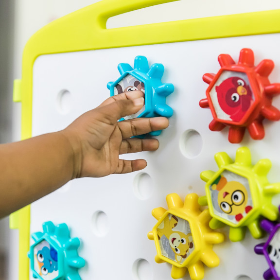 Baby Einstein -  Masuta de activitati Curiosity Table [3]