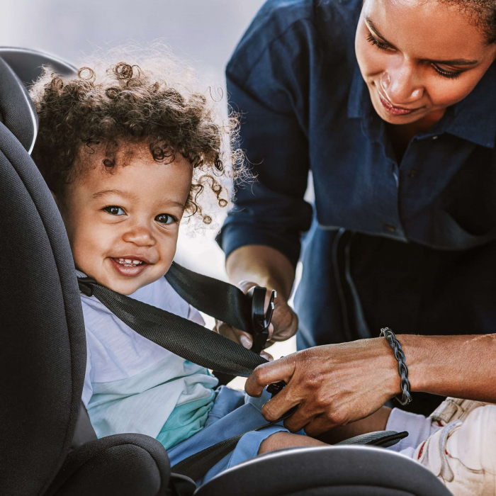 BabyGo - Scaun auto i-Size FreeFix Black, 76-150 cm, certificat R129 [10]