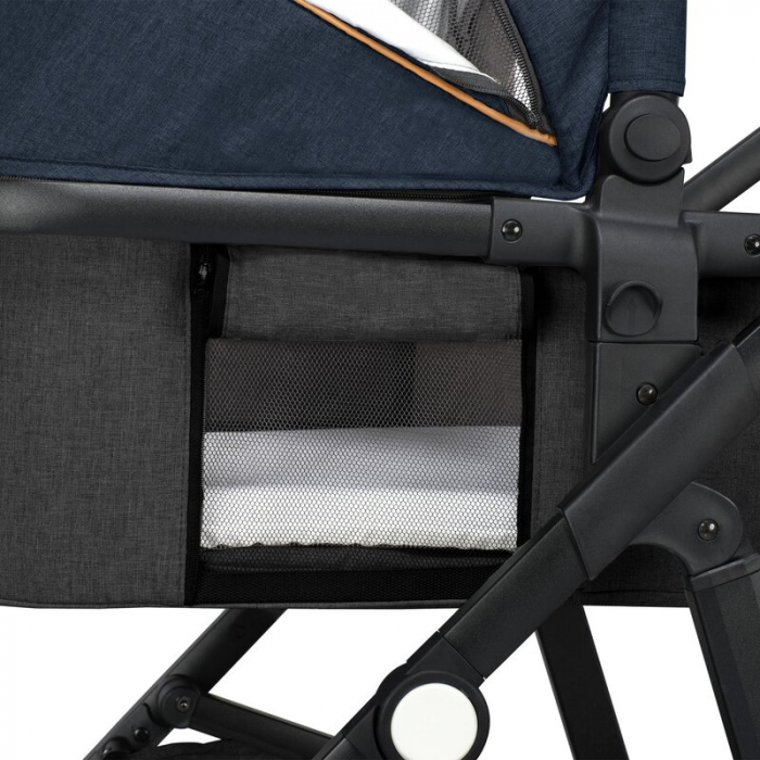 Carucior 3 in 1, Lionelo, Amber, Cadru aluminiu, Cu landou intarit si salteluta moale, Cu scoica auto testata ADAC, Reversibil, Cu accesorii, Geanta parinti, Pana la 22 kg, EN1888-1 EN1888-2 EN1466 EC [12]