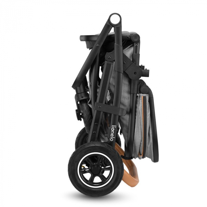 Carucior 3 in 1 Lionelo Amber, Cadru din aluminiu, Landou confortabil, Scaun auto testat ADAC, Accesorii incluse, Geanta parinti, pana la 22 kg, Certificat EN1888, Gri Deschis [65]
