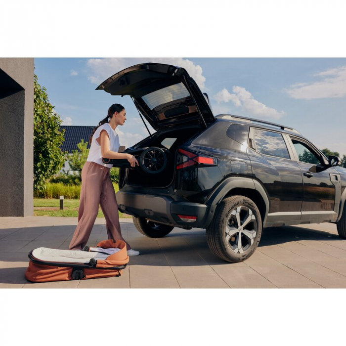 Carucior 3 in 1, Lionelo, Layla, Cadru din aluminiu, Cu landou intarit si salteluta din spuma AiryDots, Cu scoica auto testata ADAC, Reversibil, Cu sistem de ventilatie 3D, Cu accesorii, Pana la 22 kg [43]