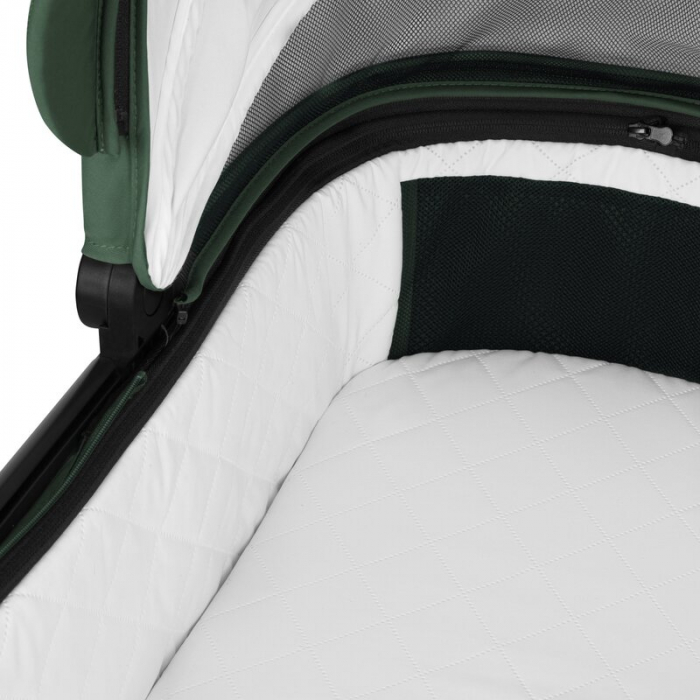Carucior 3 in 1, Lionelo, Layla, Pana la 22 kg, Cadru aluminiu, Cu landou intarit si salteluta din spuma AirDots, Cu scoica auto testata ADAC, Reversibil, Cu ventilatie 3D, Cu accesorii, EN1888-1, EN1 [33]