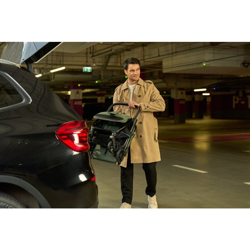 Carucior sport, Lionelo, Bess, Greutate redusa - 7.5 kg, Sustine 22 kg, 6 luni+, Capotina impermeabila, Protectie SPF 50+, Include suport sticla, Pliere cu o singura mana, Compact, Maner pentru transp [21]