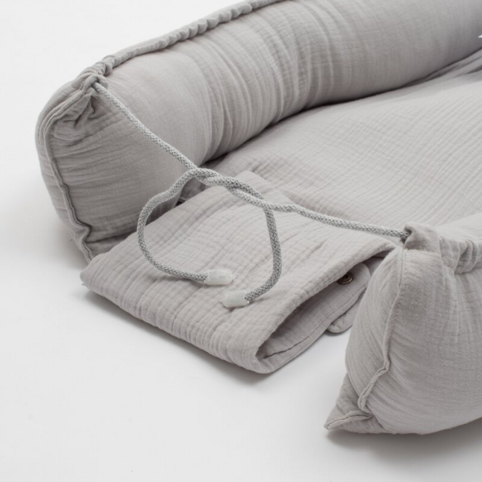 Cosulet bebelus, New Baby, Pentru dormit, Baby Nest 80 x 50 cm, Din muselina, Din materiale certificate Oeko Tex Standard 100, Light Grey [5]