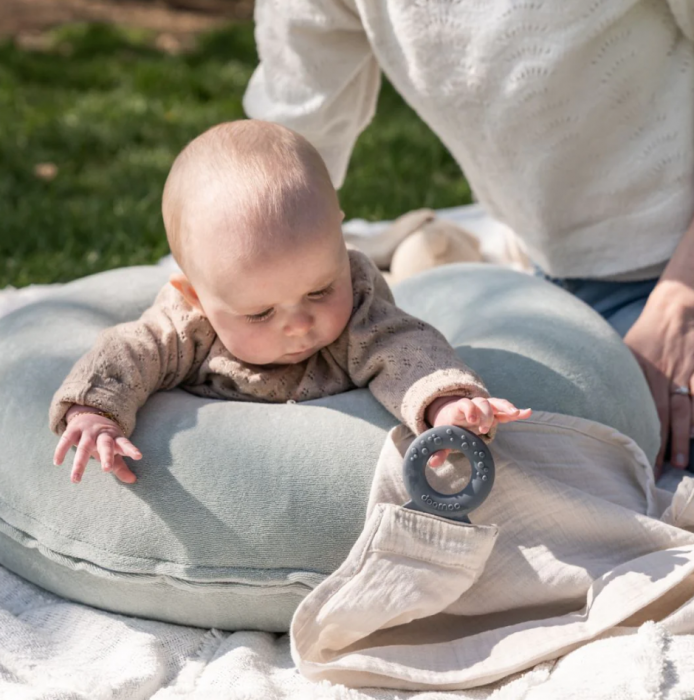 Doomoo - Esarfa pentru alaptat multifunctionala din bumbac organic Mom’n Play Almond [2]