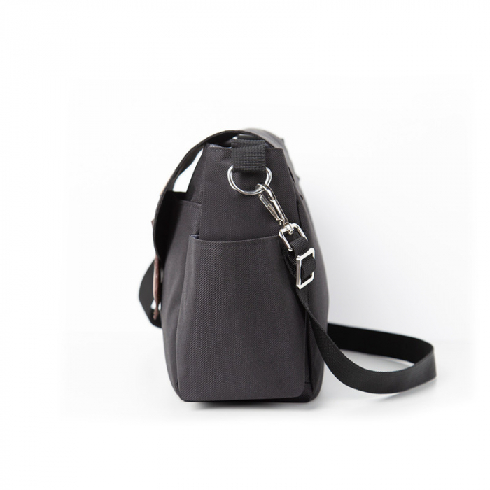 Geanta pentru scutece si organizator carucior, Petite&Mars, Sara, 2 in 1, Cu 7 buzunare, 1 buzunar cu izolatie termica, Dimensiune compacta, 40x23x10 cm, Negru/Maro [3]